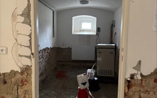 Nabombi po povodních ZŠ a MŠ Brantice