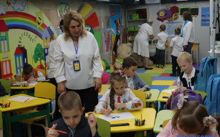 Školní potřeby pro ukrajinské žáky v nouzi