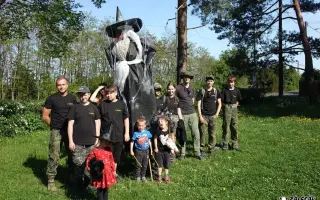 Stan Sahara na letní tábor a nové židle do zálesácké klubovny