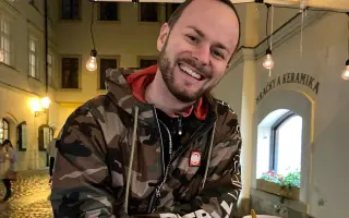 Pomozme Jakubovi překonat bariéry a získat zpět svobodu pohybu.