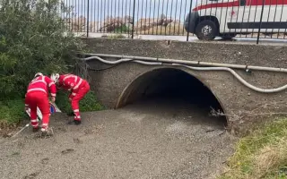 Pomoc Sicílii po bouři Harry