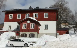 Koupelny pro svaté na Eljonu