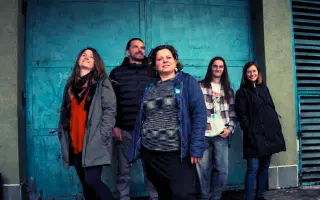 Podpořte svou kulturu, autentickou tvorbu kapely EVAMORE, podpořte CD JEDNODUŠE