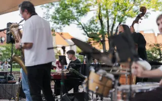 Osmosis připravuje debutové album
