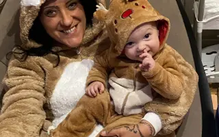 Pomozte babičce, která sama pečuje o roční nemocnou vnučku, překlenout těžké období