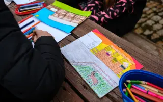 Pomozte nám postavit trojbox pro ustájení hiporehabilitačních koní DORADO z. s.