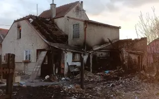 Z popela zpět domů - pomoc pro rodinu ze Sobáčova