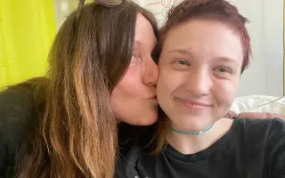 Dvacetiletá Lucka s nádorem mozku chce dál žít a smát se