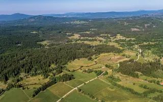 Dárková kniha Vltava z nebe – podpořte knihu ke 150. výročí Smetanovy Vltavy!