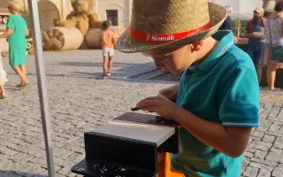 Vánoční WoodTruck – pojďte s námi přivézt RADOST DĚTEM PO CELÉ ČR