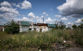 Obnova vesnice Kamjanka na UA -  opravy a rekonstrukce domů
