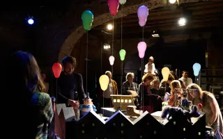 OBLÉKNEME CÍSAŘOVY NOVÉ ŠATY 2026 - festival otevřeného divadelního myšlení