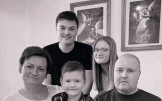 Pomoc pro mámu 3 dětí, kterým zemřel táta na nádor na mozku