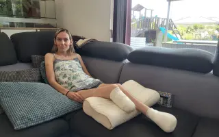 Pomoc Moničce - po amputaci nohou, otravě krve a multiorgánovém selhání