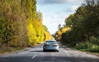 POŠLI AUTA NA UKRAJINU