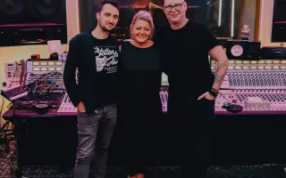 Třikrát blíž k vám