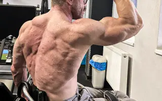 Pomozte mi, prosím, s cestou na pódium Arnold Classic