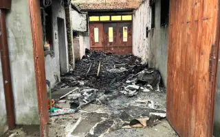 Požár nám vzal domov. Pomozte nám vrátit dětem střechu nad hlavou.