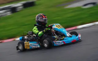 Vybavení pro Tadeáše - kartingového jezdce