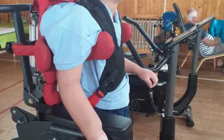 Rehabilitace a pomůcky pro Ardu