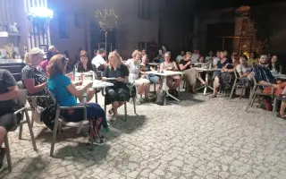 Ať to žije i v malých knihovnách – podpořte Knihovnický kvíz!
