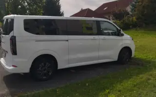 Míšovi na větší automobil s úpravami, aby se pohodlně a bezpečně posadil