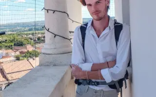 Podpořte tisk knihy Osudy zámečku NENAKONICE