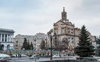 POŠLI AUTA NA UKRAJINU