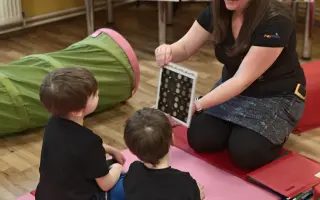 Nové pěnové bloky do naší učebny - bezpečný pohyb pro děti