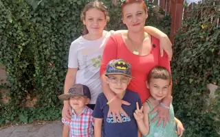 Pomozte mamince vrátit dětem domov