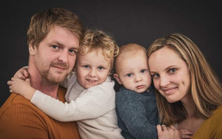 Pomozte Markétě a jejím dvěma dětem, kterým vzala rakovina milujícího tatínka