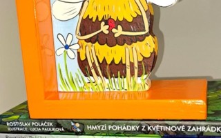 Vydejte se mnou tak trochu jinou knihu - Blanokřídlé Vánoce
