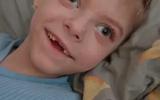 Pomozme bojovníkovi Michálkovi vykročit k prvnímu krůčku a lepší budoucnosti