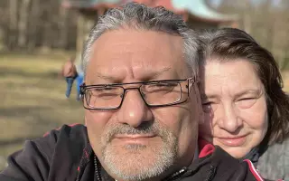 Pomozte Karlovi zpět do života: schodišťová plošina pro návrat ven
