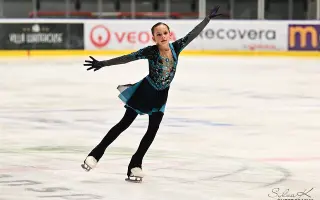 Pomozte Bellince dál tančit na ledě