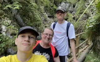 Šance na klidnější život pro Katku