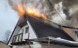 Pomozme rodině z Krnova po povodni a ničivém požáru