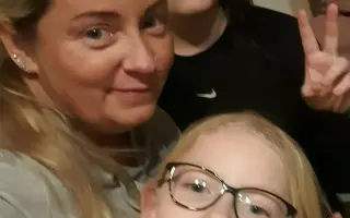 Šance na klidný život pro nemocnou maminku a její děti
