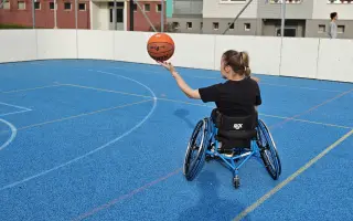 Pomozme Nikče žít naplno bez bariér