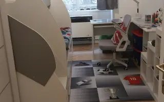 Naděje pro malého hrdinu: Pomozte babičce vychovat vnuka v bezpečí a lásce
