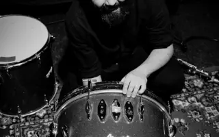 Vydejte s námi nové album LANUGO, po 7 letech, na 2 vinylech 180g …