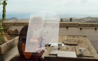 Buď součástí nový desky Zrní