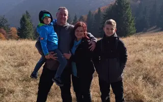 Pomozme Tomovi s léčbou nádoru na mozku pomocí dendritických buněk