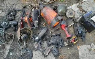 Prosím o pomoc mojí nemocné mamince, postavit znovu zahradní chatku po požáru.