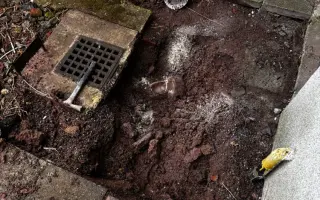 Nečekaná havárie ohrozila náš domov – Eva a Simona prosí o pomoc