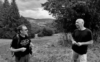 Pomozte proměnit Opuštěné zázraky německého fotografa a českého autora na knihu!