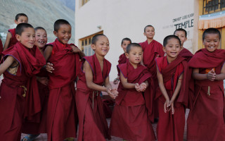 Pomozme se vzděláním dětem z Buddhistického Kláštera Diskit