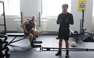 Podpoř Hadry - krátkometrážní film o bratrské lásce, nedostatku péče a vzteku 🥊