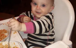 Pomozme Lily mluvit a najít cestu ke vzdělání bez strachu