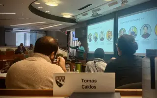 Jedu se učit měnit školství na Harvard